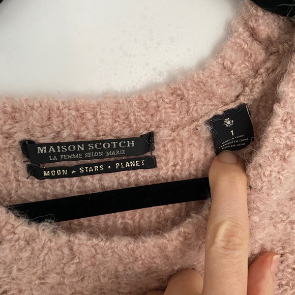 Madison Scotch rose sweater -size 1 - Picture 2 of 3